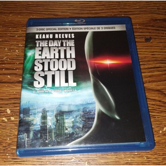 The Day the Earth Stood Still (Blu-ray / DVD, 2009, 3-Disc Set, Canadian) - Picture 1 of 4